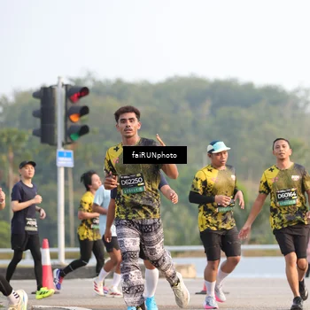 Runner Photo 6541038