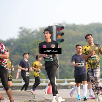 Runner Photo 6541046