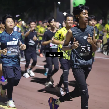 Runner Photo 6541047