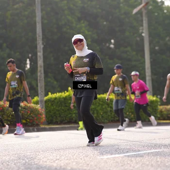 Runner Photo 6541053