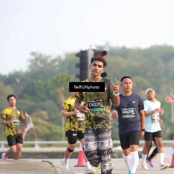 Runner Photo 6541056