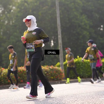 Runner Photo 6541069