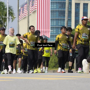 Runner Photo 6541104