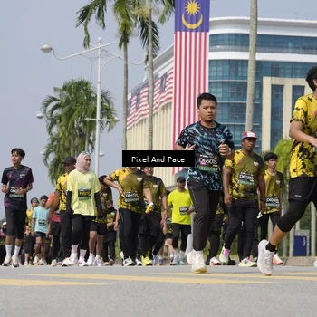 Runner Photo 6541114