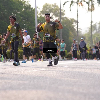 Runner Photo 6541122