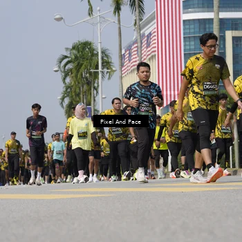 Runner Photo 6541129