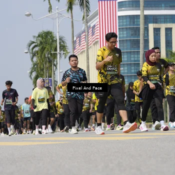 Runner Photo 6541130