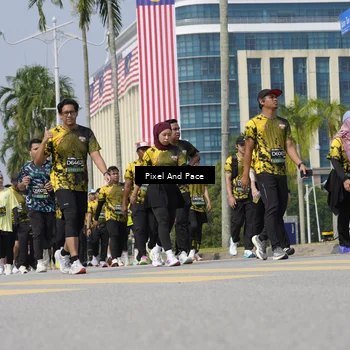 Runner Photo 6541154