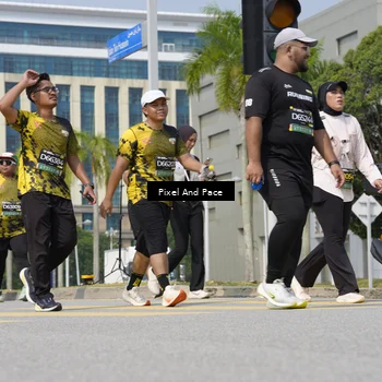 Runner Photo 6541187