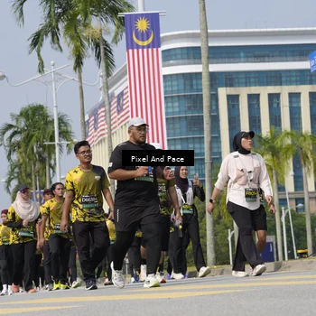 Runner Photo 6541201
