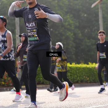 Runner Photo 6541204