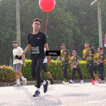 Runner Photo 6541230