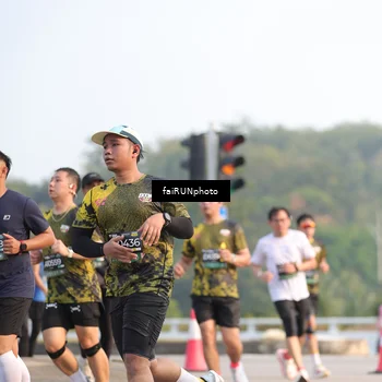 Runner Photo 6541240