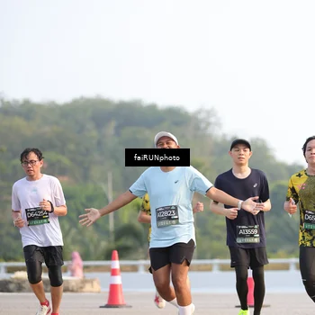 Runner Photo 6541252