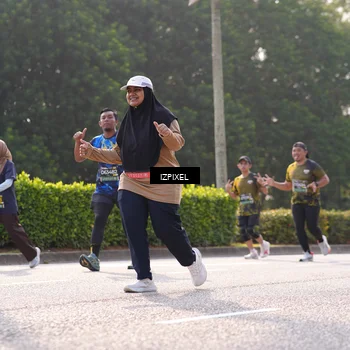 Runner Photo 6541318