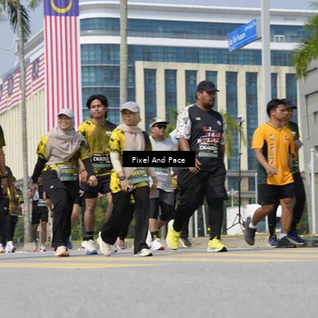 Runner Photo 6541324