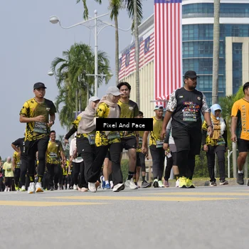 Runner Photo 6541329