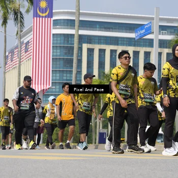 Runner Photo 6541338