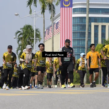 Runner Photo 6541343
