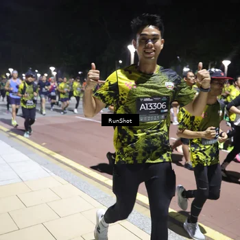 Runner Photo 6541345