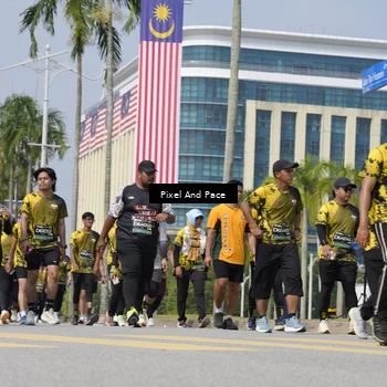 Runner Photo 6541346