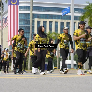 Runner Photo 6541371