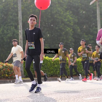 Runner Photo 6541374