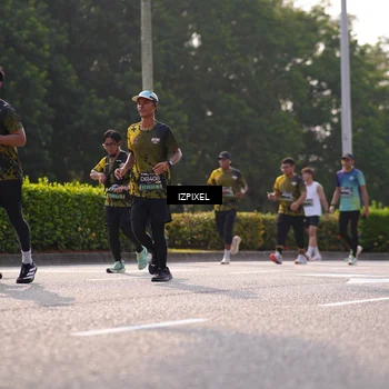 Runner Photo 6541383