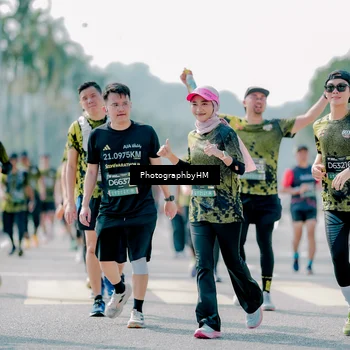 Runner Photo 6541386