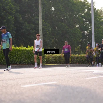 Runner Photo 6541392