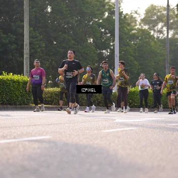 Runner Photo 6541399