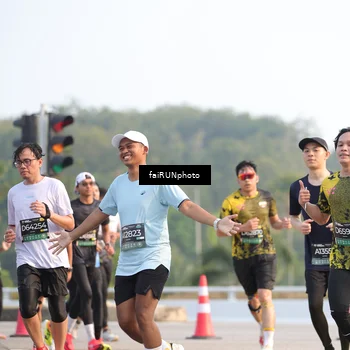 Runner Photo 6541409