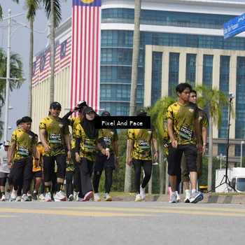 Runner Photo 6541428