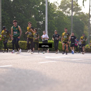 Runner Photo 6541429