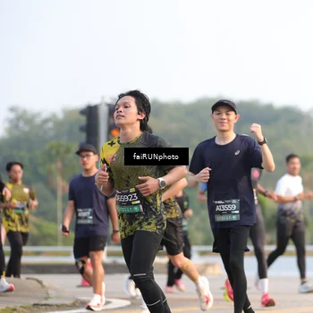 Runner Photo 6541473