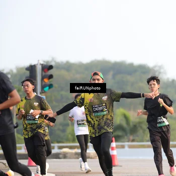 Runner Photo 6541516