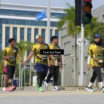 Runner Photo 6541526