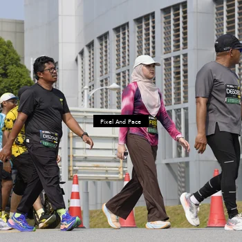Runner Photo 6541559