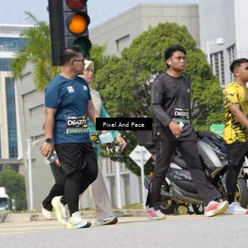 Runner Photo 6541565