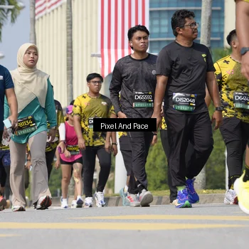 Runner Photo 6541613