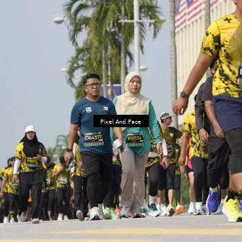 Runner Photo 6541640