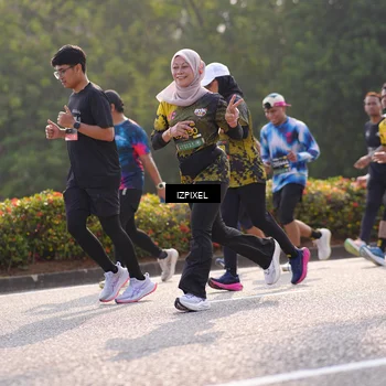 Runner Photo 6541647