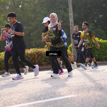 Runner Photo 6541652