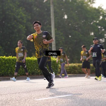 Runner Photo 6541659