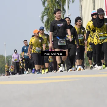Runner Photo 6541676
