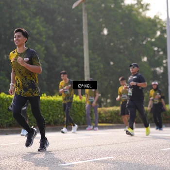 Runner Photo 6541683