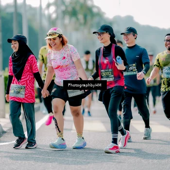 Runner Photo 6541687