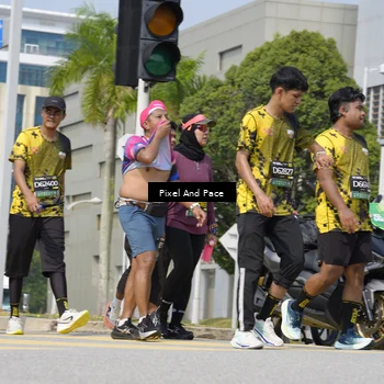 Runner Photo 6541703
