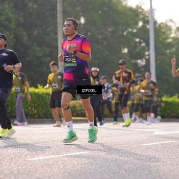 Runner Photo 6541705