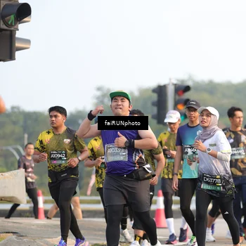Runner Photo 6541735